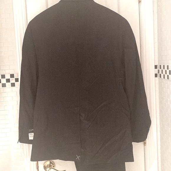 Jos.A.Bank 💯 wool executive black textured all seasons Jacket. Size 42R - Picture 2 of 9